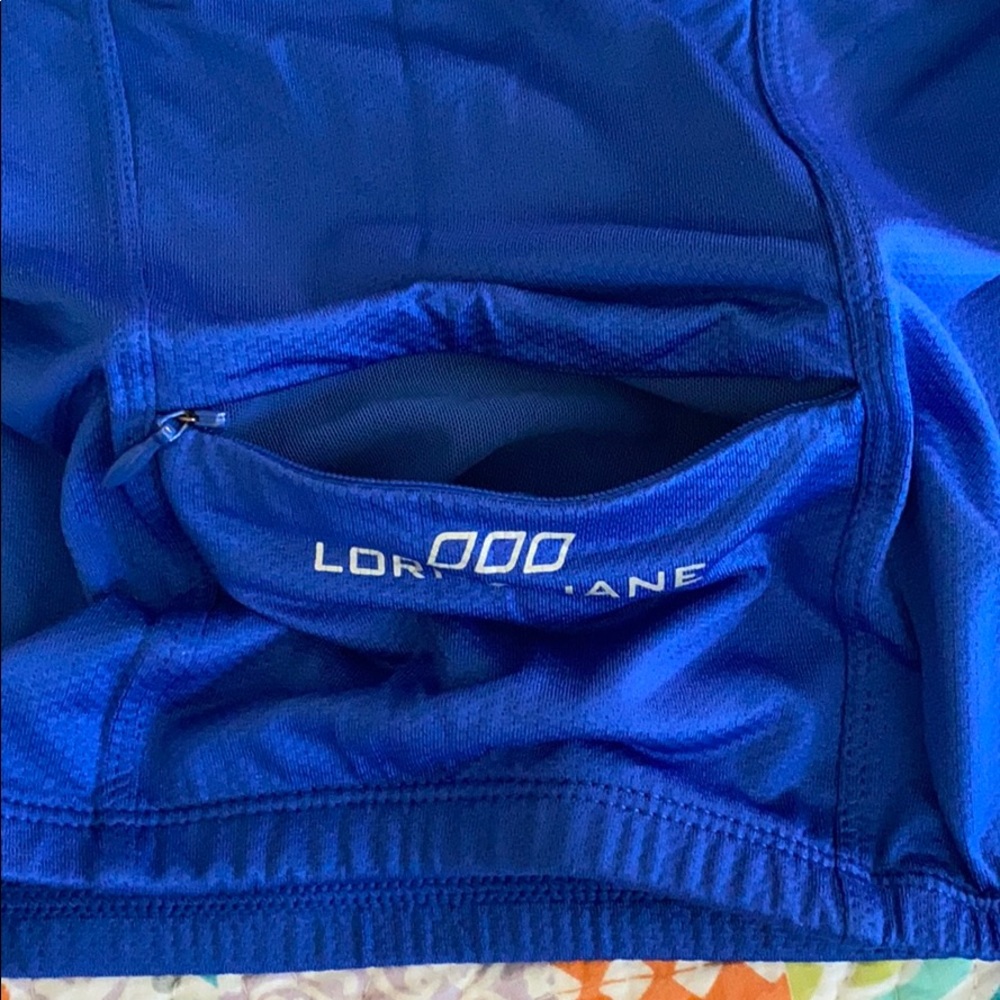 Lorna Jane Workout Tank pocket in Back - Picture 4 of 7